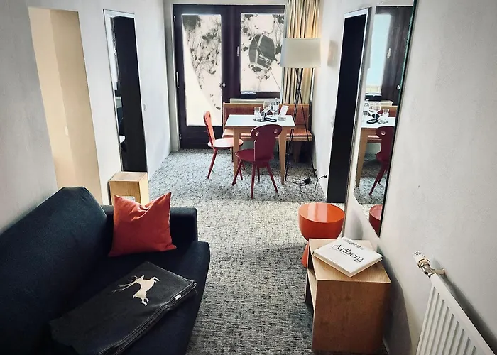 Arlberg Motel Ski-In & Ski-Out Access To Austrias Largest Ski Area